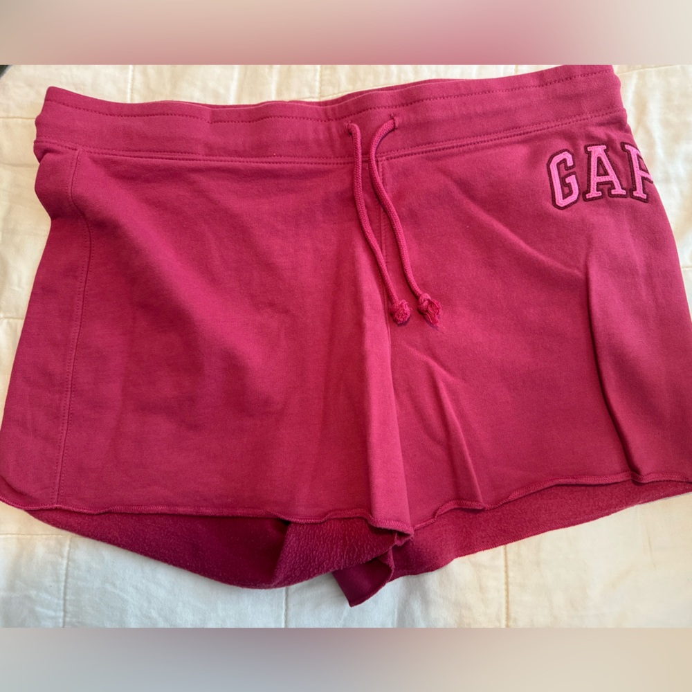 Gap shorts-super comfy
